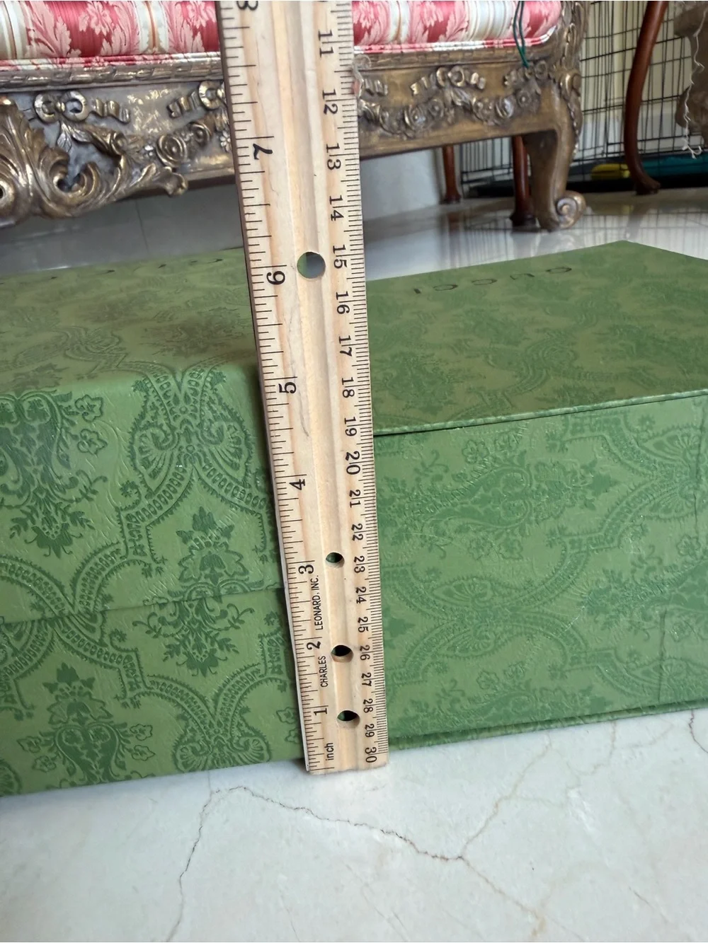 2 authentic Gucci Green Gift Box and Accessories Set